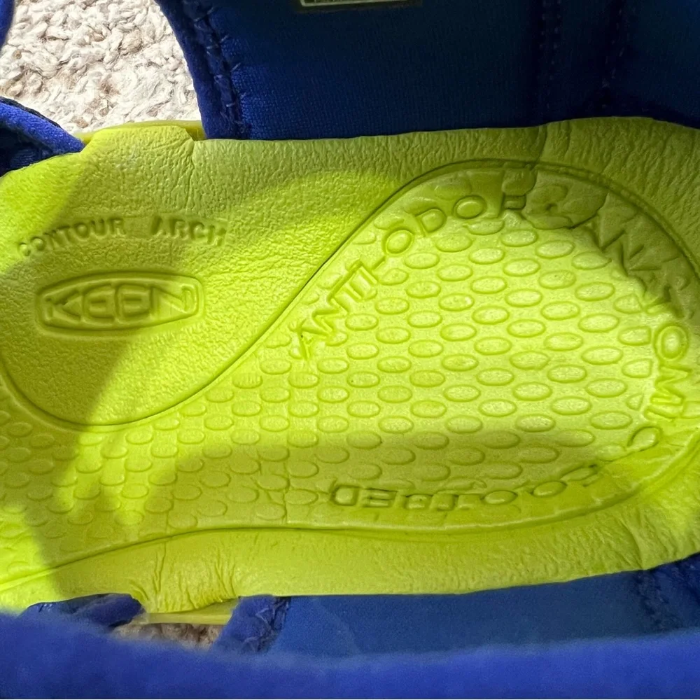Keen Big Kids Seacamp II CNX Navy and Chartreuse Water Sandal Size 6 - Picture 9 of 10